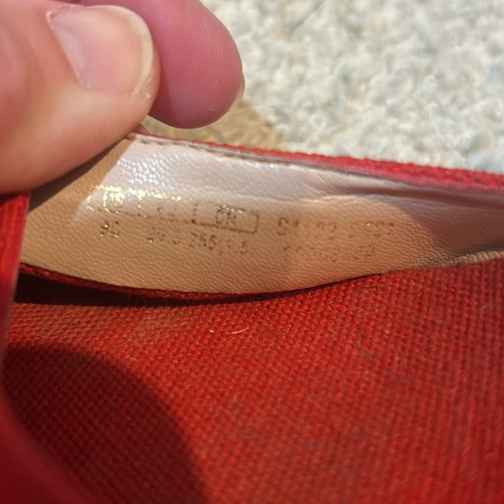 Stuart Weitzman Marguerita canvas wedge red sandals - Picture 11 of 12